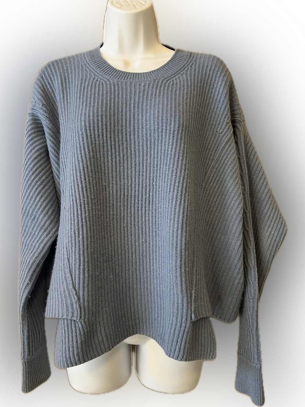 Nordstrom signature 100% cashmere boho hi-low oversized drop shoulder sweater S